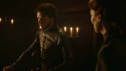 extant_GameOfThrones_3x09-TheRainsOfCastamere_0089