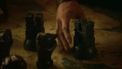 extant_GameOfThrones_3x09-TheRainsOfCastamere_0129