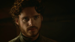 extant_GameOfThrones_3x09-TheRainsOfCastamere_0138