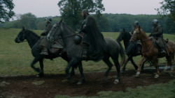 extant_GameOfThrones_3x09-TheRainsOfCastamere_0226