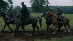 extant_GameOfThrones_3x09-TheRainsOfCastamere_0227