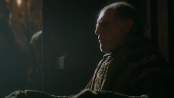 extant_GameOfThrones_3x09-TheRainsOfCastamere_0330