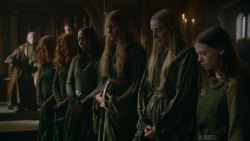 extant_GameOfThrones_3x09-TheRainsOfCastamere_0359