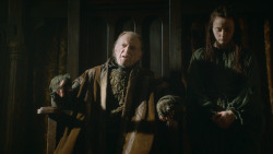 extant_GameOfThrones_3x09-TheRainsOfCastamere_0364