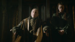 extant_GameOfThrones_3x09-TheRainsOfCastamere_0366