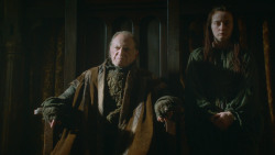 extant_GameOfThrones_3x09-TheRainsOfCastamere_0386