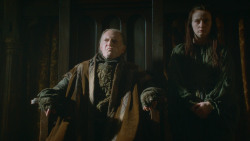extant_GameOfThrones_3x09-TheRainsOfCastamere_0391