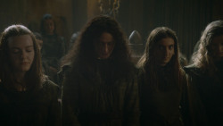extant_GameOfThrones_3x09-TheRainsOfCastamere_0396