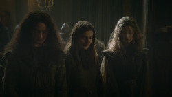 extant_GameOfThrones_3x09-TheRainsOfCastamere_0402