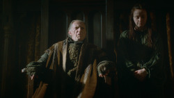 extant_GameOfThrones_3x09-TheRainsOfCastamere_0423