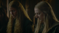 extant_GameOfThrones_3x09-TheRainsOfCastamere_0443