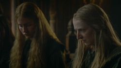 extant_GameOfThrones_3x09-TheRainsOfCastamere_0450