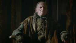 extant_GameOfThrones_3x09-TheRainsOfCastamere_0463