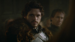extant_GameOfThrones_3x09-TheRainsOfCastamere_0469
