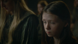 extant_GameOfThrones_3x09-TheRainsOfCastamere_0472
