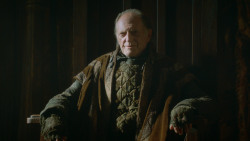 extant_GameOfThrones_3x09-TheRainsOfCastamere_0547