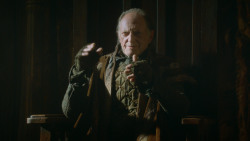extant_GameOfThrones_3x09-TheRainsOfCastamere_0549