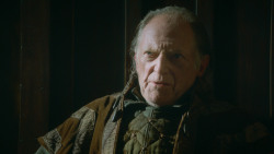extant_GameOfThrones_3x09-TheRainsOfCastamere_0566