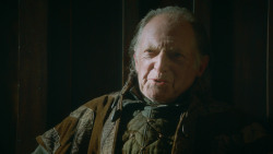 extant_GameOfThrones_3x09-TheRainsOfCastamere_0575