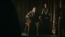 extant_GameOfThrones_3x09-TheRainsOfCastamere_0593