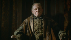 extant_GameOfThrones_3x09-TheRainsOfCastamere_0622