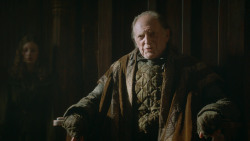 extant_GameOfThrones_3x09-TheRainsOfCastamere_0645