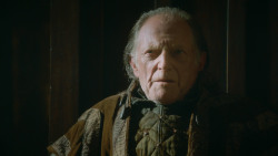 extant_GameOfThrones_3x09-TheRainsOfCastamere_0651