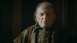 extant_GameOfThrones_3x09-TheRainsOfCastamere_0652