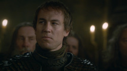 extant_GameOfThrones_3x09-TheRainsOfCastamere_0663