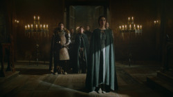 extant_GameOfThrones_3x09-TheRainsOfCastamere_0672