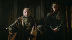 extant_GameOfThrones_3x09-TheRainsOfCastamere_0681