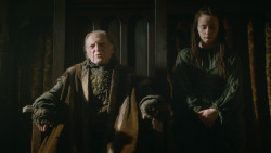 extant_GameOfThrones_3x09-TheRainsOfCastamere_0682