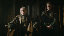 extant_GameOfThrones_3x09-TheRainsOfCastamere_0683