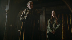 extant_GameOfThrones_3x09-TheRainsOfCastamere_0795