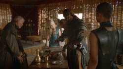 extant_GameOfThrones_3x09-TheRainsOfCastamere_0838