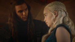 extant_GameOfThrones_3x09-TheRainsOfCastamere_0855