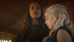 extant_GameOfThrones_3x09-TheRainsOfCastamere_0858