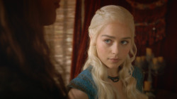 extant_GameOfThrones_3x09-TheRainsOfCastamere_0874