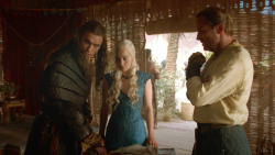 extant_GameOfThrones_3x09-TheRainsOfCastamere_0880