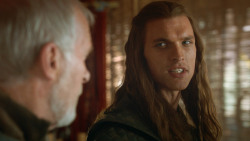 extant_GameOfThrones_3x09-TheRainsOfCastamere_0887