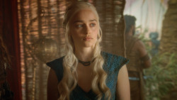 extant_GameOfThrones_3x09-TheRainsOfCastamere_0928