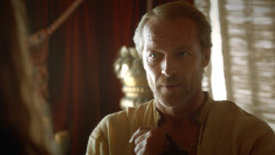 extant_GameOfThrones_3x09-TheRainsOfCastamere_0949