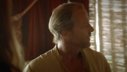 extant_GameOfThrones_3x09-TheRainsOfCastamere_0952