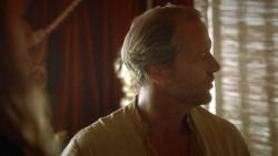 extant_GameOfThrones_3x09-TheRainsOfCastamere_0953