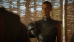 extant_GameOfThrones_3x09-TheRainsOfCastamere_0959