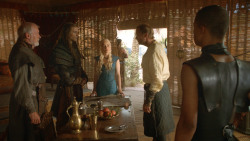 extant_GameOfThrones_3x09-TheRainsOfCastamere_0991