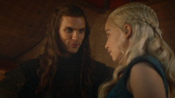 extant_GameOfThrones_3x09-TheRainsOfCastamere_0997