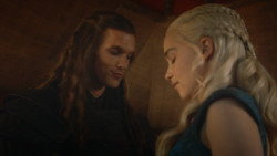 extant_GameOfThrones_3x09-TheRainsOfCastamere_0998