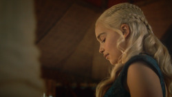 extant_GameOfThrones_3x09-TheRainsOfCastamere_1000