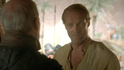 extant_GameOfThrones_3x09-TheRainsOfCastamere_1023